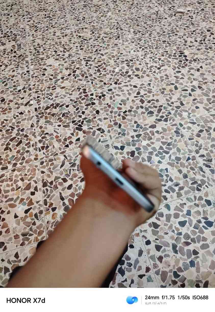 جهاز نضيف مستعمل شهرين شخط مابي السعر 225 وبي مجال اسم الجهاز انفنكس سبارك 20 مكاني بغداد العبيدي 
رقمي للتواصل ***********
