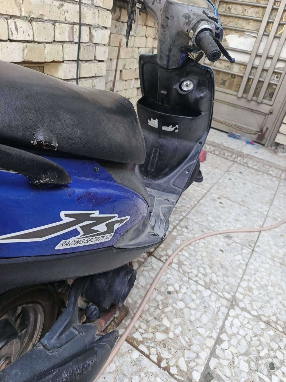 ماكس عدلة للبيع
يحتاجلهه باتري جميع كهربائياتهه شغاله 
للبيع السعر ٤٥٠ 
عنواني بغداد العبيدي 
***********
