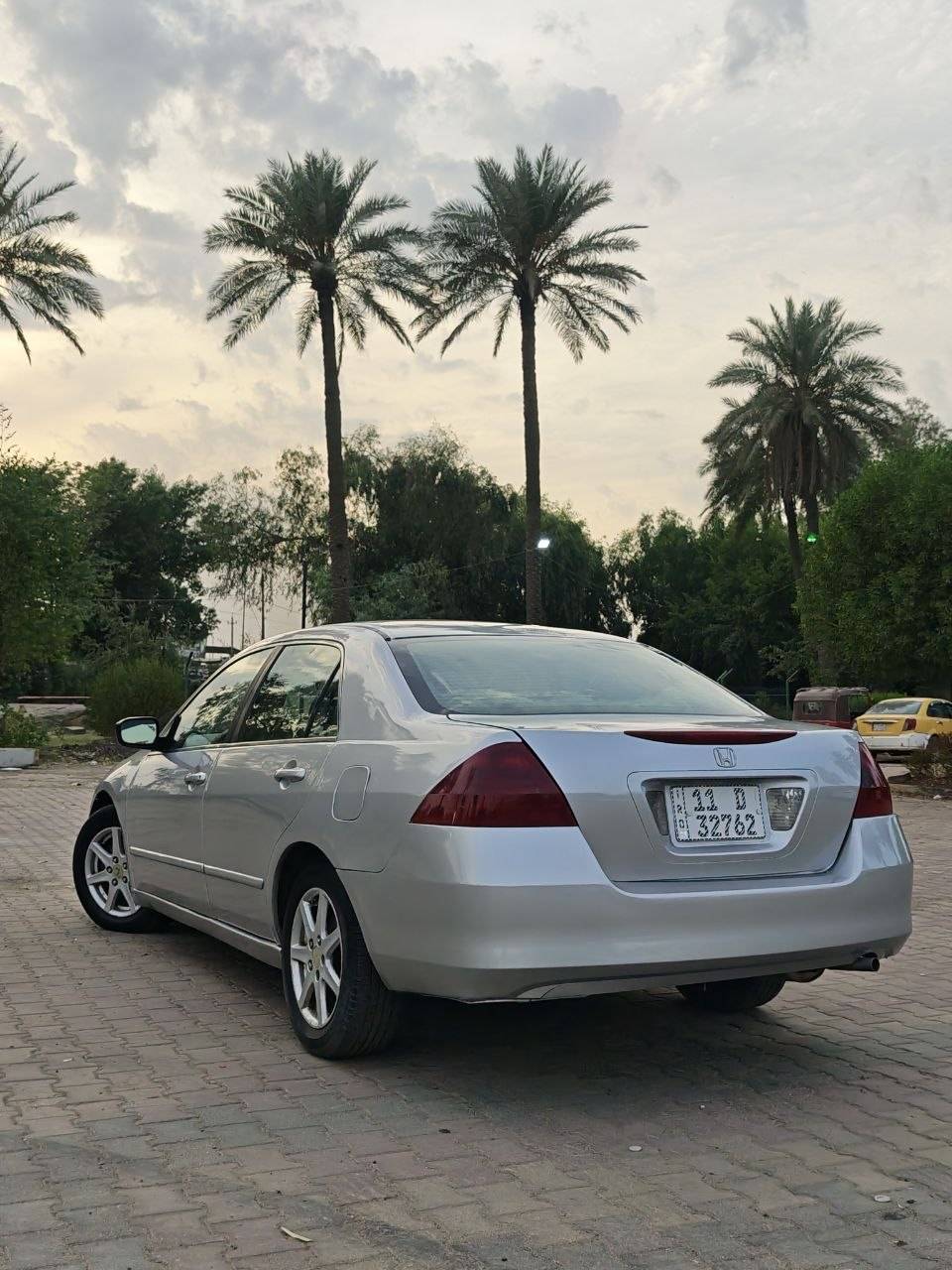 اكورد ٢٠٠٧ • مكينة ٢٤٠٠ • رقم بغداد