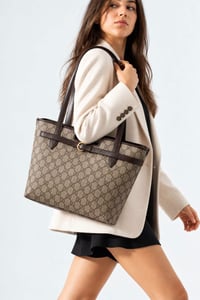 Gucci • جديد باريس • السوق الكبير