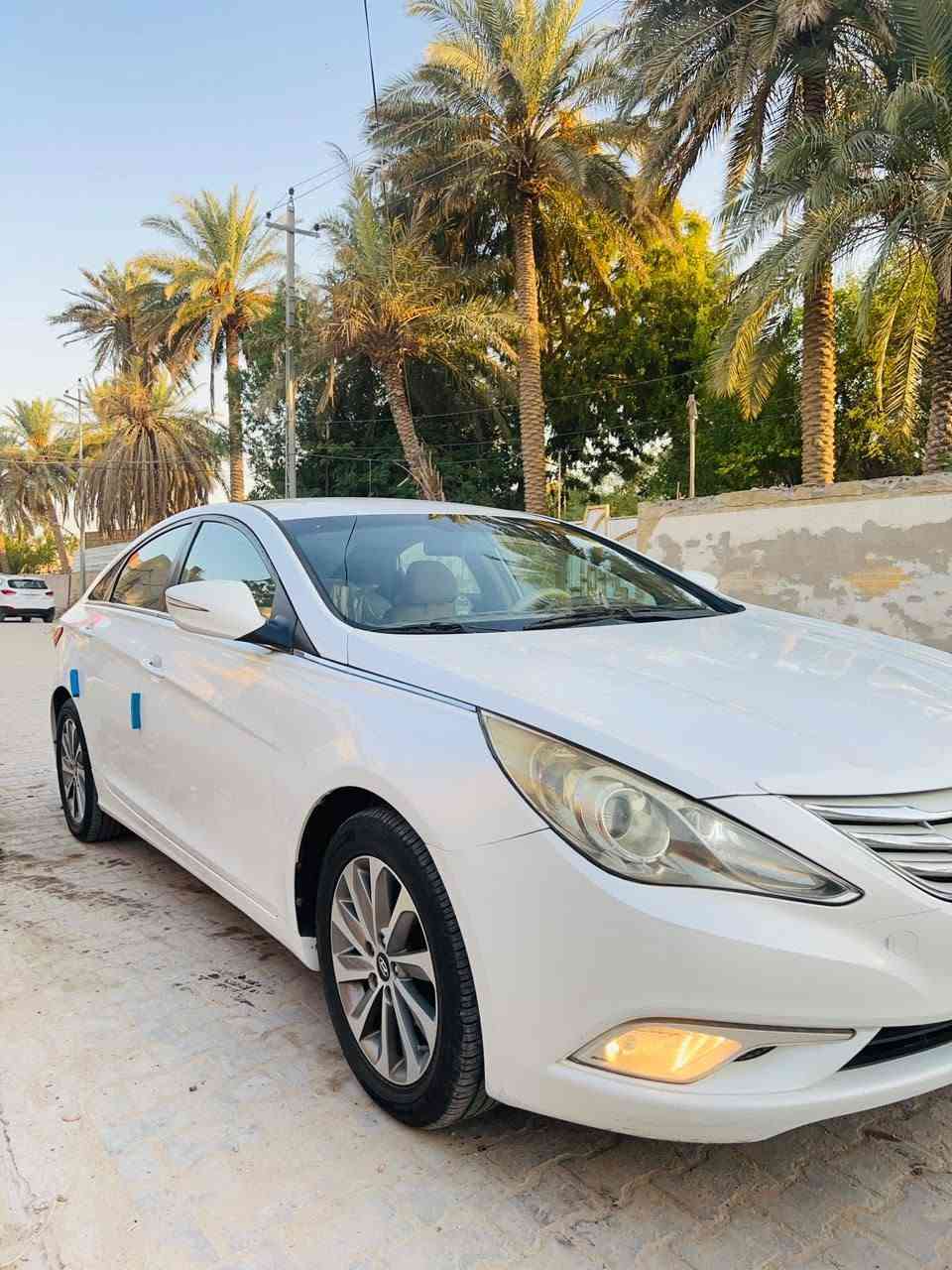 سلام عليكم سوناتا مديل 2014 خليجي مكفوله من الصبغ والتبديل والضربه ََمحرك 2400 دوش باسم شركة تحويل أو وكاله سياره جديده بمعنه الكلمه السعر 123شراي يتصل ***********
