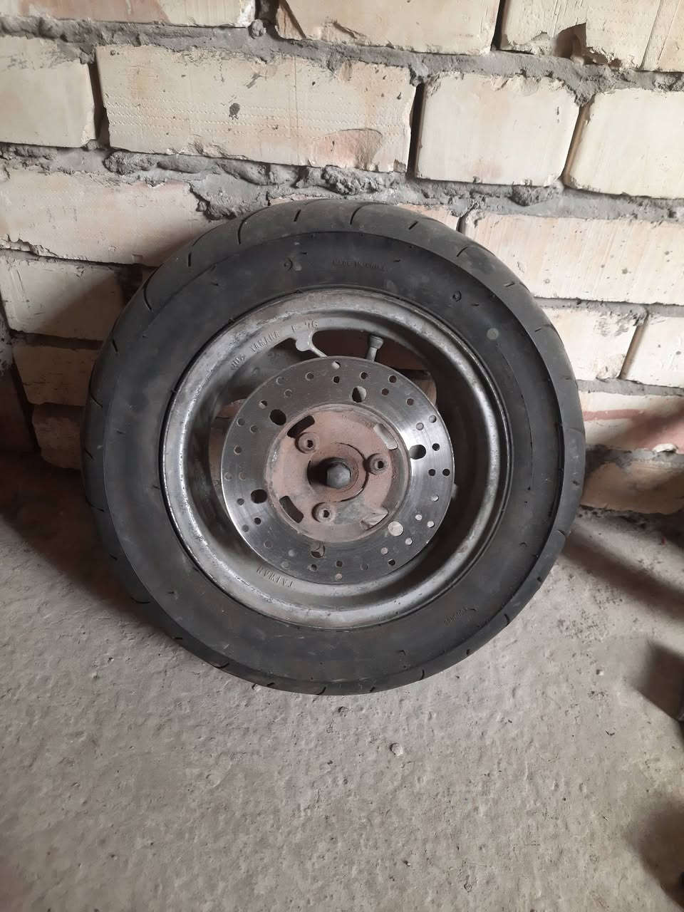 فضائي • الشعب • عدي