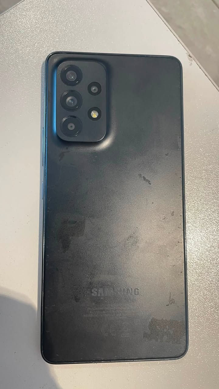 السلام عليكم جهاز galaxy A53 5g
سوبر امولد 

شاشة ١٢٠ هرتز

٥٠٠٠ بطارية

كاميرات قوية ٦٤ ميكا

مثبت بصري

ذاكرة ٢٥٦ 

رام ٨

مبدل قطعة المعالج اصلي من الوكالة   

للبيع بسعر ٢٢٥ الف

او مراوس بجهاز هونر 

مكاني بغداد للاتصال ***********
