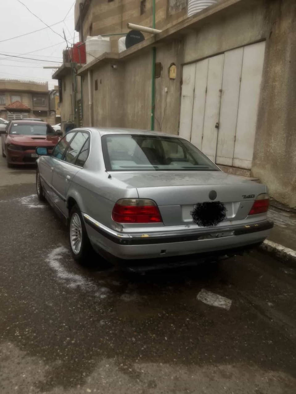 من رخصه الادمن المحترم
السلام عليكم شباب سياره BMW  كاسحه موديل 1996 للبيع ادوات ابيع كوم حديد مع ادوات تفصيخ نفس النوعيه والحجم السعر ٣٠ ورقه للتواصل واتساب  ***********

