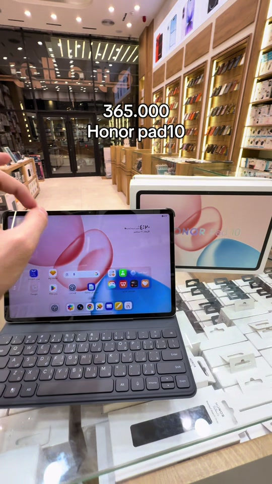 🚨 إذا تريد تابلت قوي بسعر المستخدم… لا تفوّت HONOR Pad 10! 🔥 شاشة 12.1 إنچ + 120Hz 😮‍💨 ⚡ Snapdragon 7 Gen 3 🔋 بطارية 10100mAh 🔊 6 سماعات بصوت قوي 💾 256GB مساحة تخزين مناسب للدراسة، الترفيه وحتى الاستخدام الثقيل 👌 🔥 HONOR Pad 10 مستخدم — نظافة عالية وحالة ممتازة 📩 راسلنا لمعرفة السعر والتفاصيل 📍 فرع الربيعي: *********** 📍 فرع المنصور: *********** #HONOR #HONORPad10 #هونر #تابلت #تيكتوك

نص مكتوب في الصور:
- 365.000
- Honor pad10