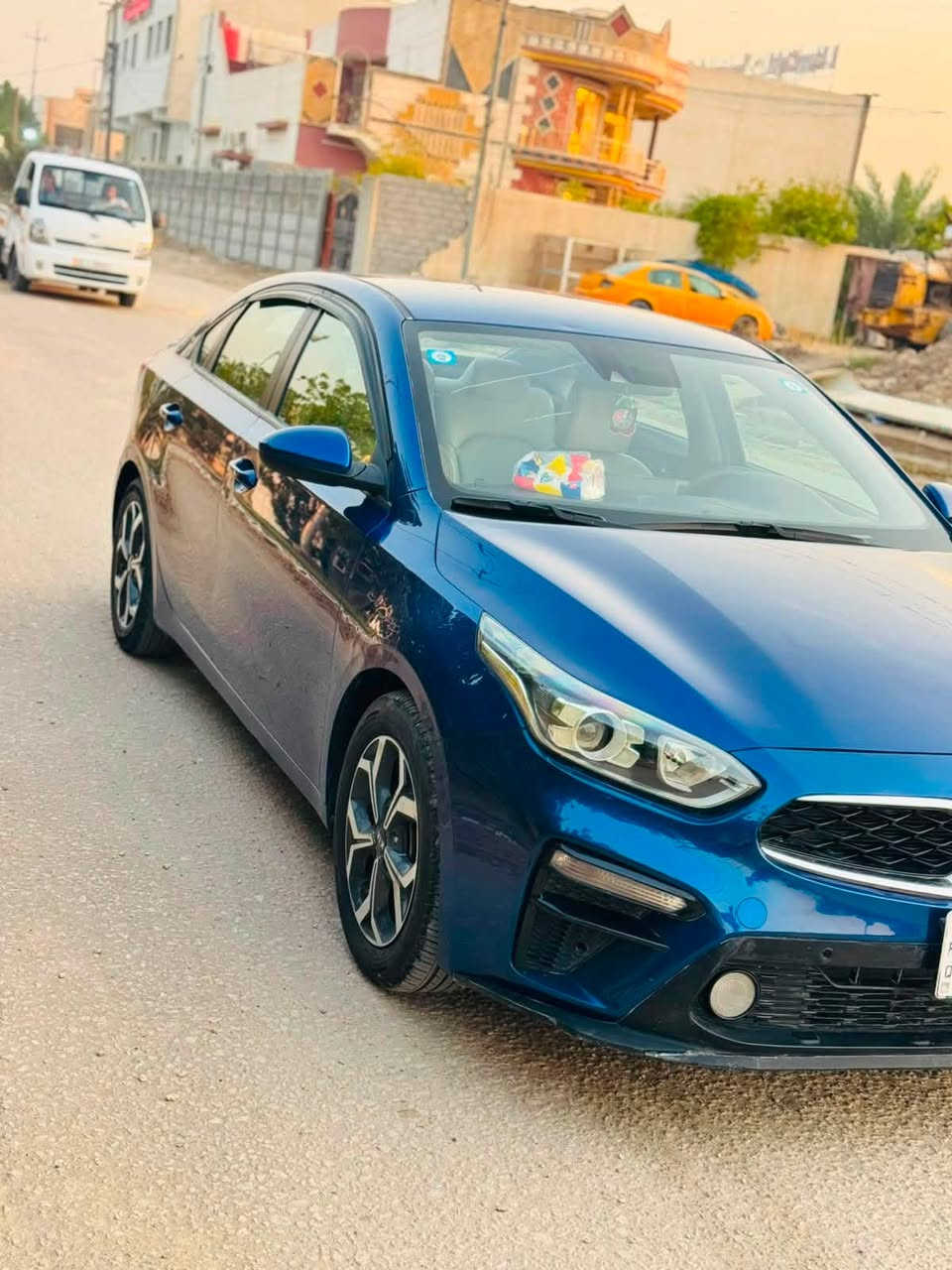 السلام عليكم من رخصت الادمن فورتي 2019رقم بغداد الدولي بسمي حادثه جاملغ وقبق جنطه بدون دواخل وهنا بل عراق بيه صبغ بابتين وهلال خلفي مكينه 2000دوش كير ايتي شاده حاويه مكينه كير حداديه كفاله السعر ب 106وبيه مجال العنوان بابل قرب سيطرت الاثار 
***********
