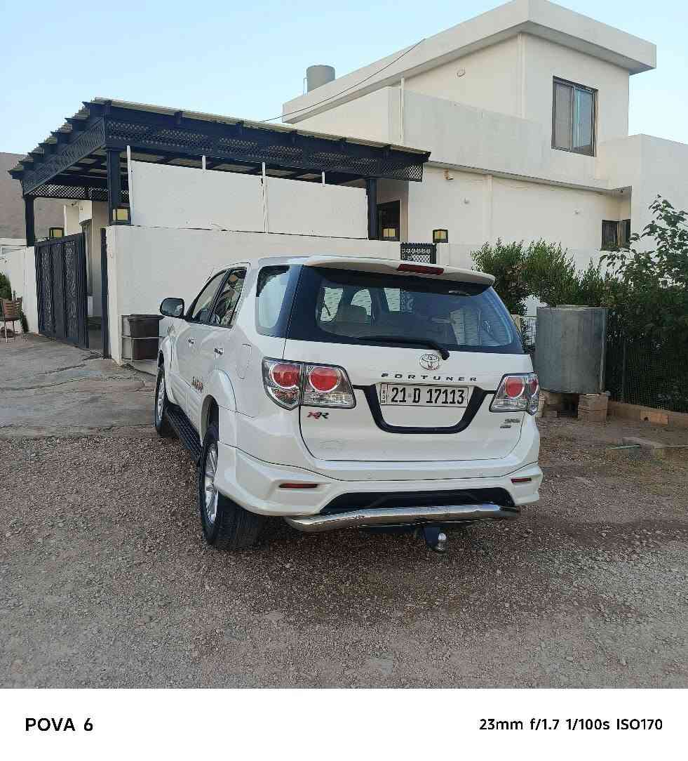 فۆرچنەر بۆ فرۆشتنو گۆڕینەوە بە مەرزیەی مۆدێل نوێ باقیم هەیە سەیارەکە هی ماڵی خۆمە 2013قەپات مواسەفاتە یەک پەڵە بۆیاخی هەیە لەسەر بۆنیتی پێشو پشتی کەپسە سەیارەکە بەناوی خۆمە هەمو شتی نوێیە گێڕو مەکینە بەشەرتە هەمو گیانی نوێیە چوار تایەی تازەی لەسەرە 180مایل ڕۆیوە سەودا دەکەم لەگەڵ مەرزیەی 2022باقیم هەیە شوێنم کۆیە *********** كويسينجاك, أربيل
