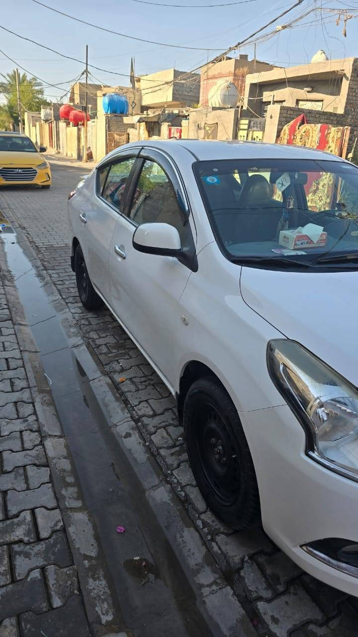 سلام عليكم نيسان سني هندي بليته زركه موديل 19كفاله عامه بيها بارد أقل اربع اصابع كير محرك تبريد تدفه كله شغال تخم تاير جديد حداديه جديده السعر 100/2% وبيها مجال بصيط تفسير عل رقم وتساب وخط ***********.       سياره مغلفه كلها سياره بسمي المكان بغداد الشعله تحويل ثاني يوم
