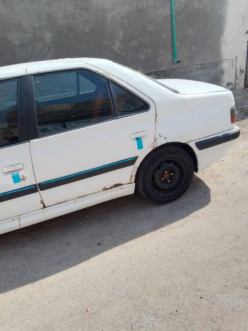 بيجو بارص  موديل 12 للبيع سيارة كوم حديد اصوليات مكفولة سنوية منتهيه قبل سنتين حدادية تمام كير المكينه بيها تنقيص كل 15 يوم نص لتر  نضيف دواخل نضيفة خياسات موضحه ب الصورة قليله تايرات وباتري نضيف البصرة ابي الخصيب رقم الهاتف ‏‪***********‬‏ البصرة, العراق
