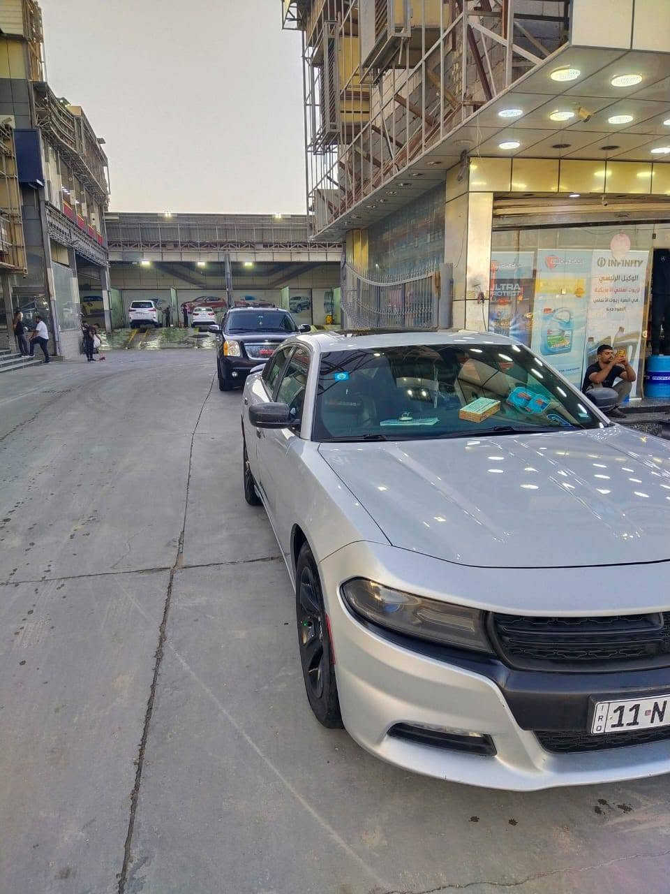 موديل ٢٠١٩ فئة sxt plus فول مواصفات اللون سلفر رقم بغداد الإنكليزي بأسمي كفاله عامه حادثها فقط دعامية /رقم الشاصي موجود بالصور بيها رصعتين خفيفات 

مواصفات السيارة 
داخل جلد بلاد 
شاشه كار بلي 
حساسات خلفيه 
كشتنات خزن ميموري 
تبريد كشنات وتدفئة 
ستيرن تدفئة 
ومواصفات plus معروفة
السعر 220 وبيها مجال 
رقم الهاتف 
***********
