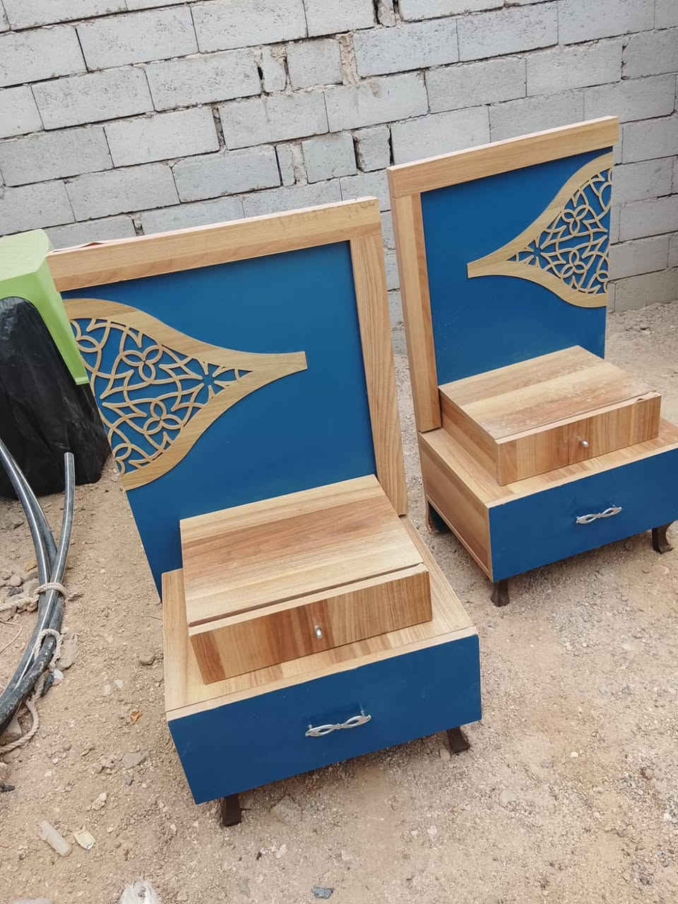 ميز تواليت • بلايود • قطعتين
