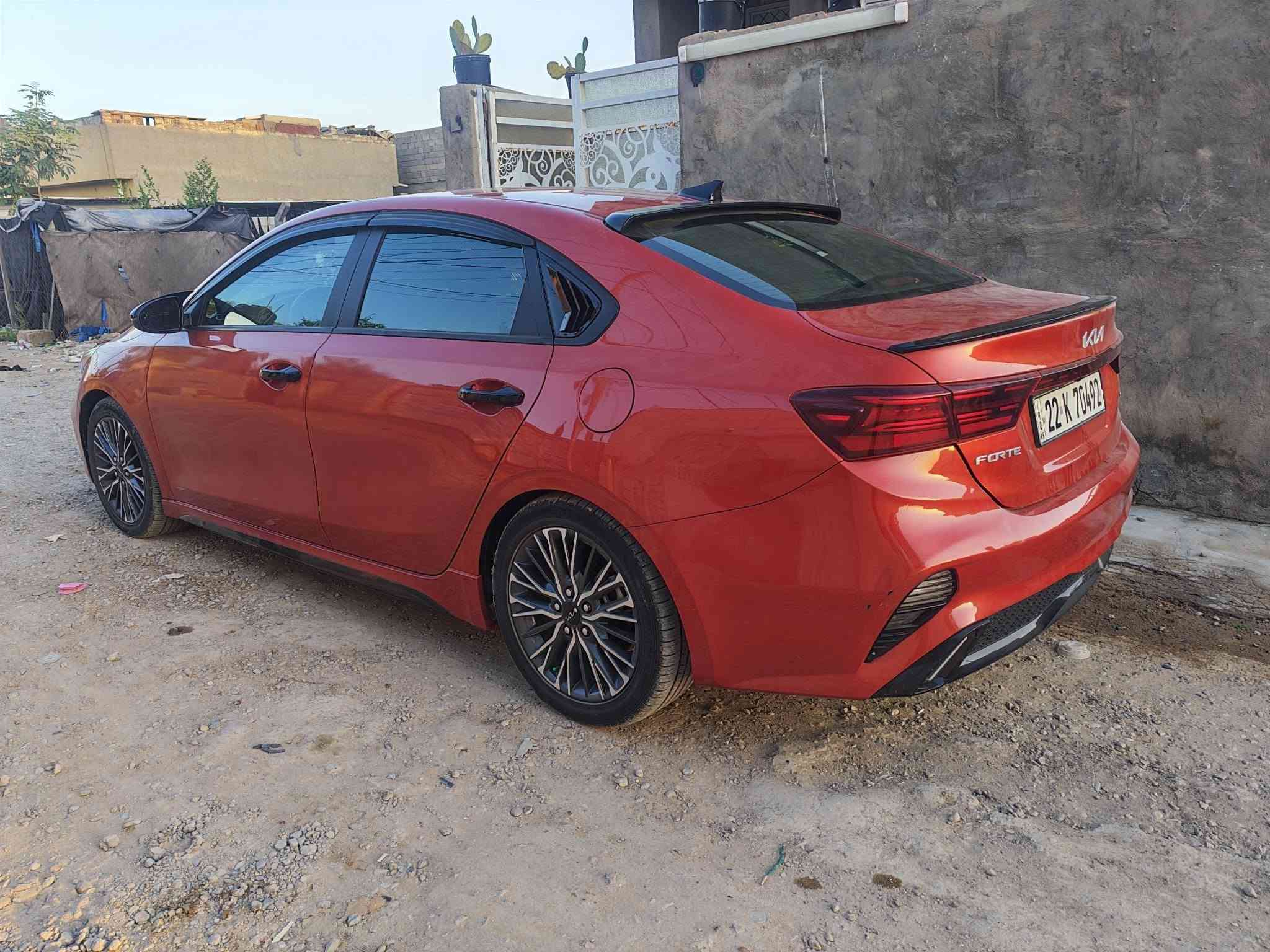 السلام عليكم
كيا فورتي جيتي لاين موديل 22 فول مواصفات حادث بنيد باامريكا 
وبالعراق طخات خفيفه رقم اربيل
وسونارهاموجود بااسمي ماشيه 102الف كيلو 
السعر 140وبيها مجال قليل 
بغداد جسر ديالى الكرغوليه 
***********

نص مكتوب في الصور:
- « كيا» سجل مزايدات مجاني على موقعي كوبارت وإياي « كيا فورتي جي تي لاين 2022 برتقالي 2.0 لتر 4 رقم فورتي تعريف المركبة: 3KPF54AD9NE479764 كيا فورتي جي تي لاين 2022 برتقالي 2.0 لتر 4 رقم الشاسيه: 3KPF54AD9NE479764 9400$ العرض النهائي: SOLD كوبارت المزاد: 48713252رقم الدفعة: 22/07/2022تاريخ البيع: 2022السنة: 3KPF54AD9NE479764رقم تعريف المركبة: