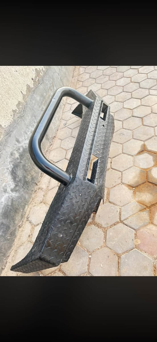 السلام عليكم دعاميه نيسان باترول 
مكان واسط
للبيع ***********
