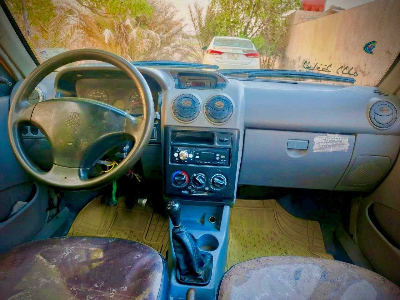 السلام عليكم سايبه 12 رقم بغداد دولي مصفره من كلشي جاهزه على لاخر مكينه كير حداديه تواير كهربائيات كله بشرط سعر 22 وبيها مجال مكان ذي قار  ***********/***********
