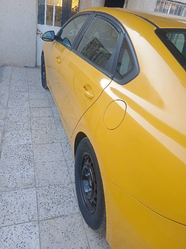 ‎فورتي تكسي2019 البيع سياره بيه خيط بخار بنيد بدل ***********‎ عمارة, ميسان

نص مكتوب في الصور:
- en.bidfax.info 2 من 6 BidFax.info بحث