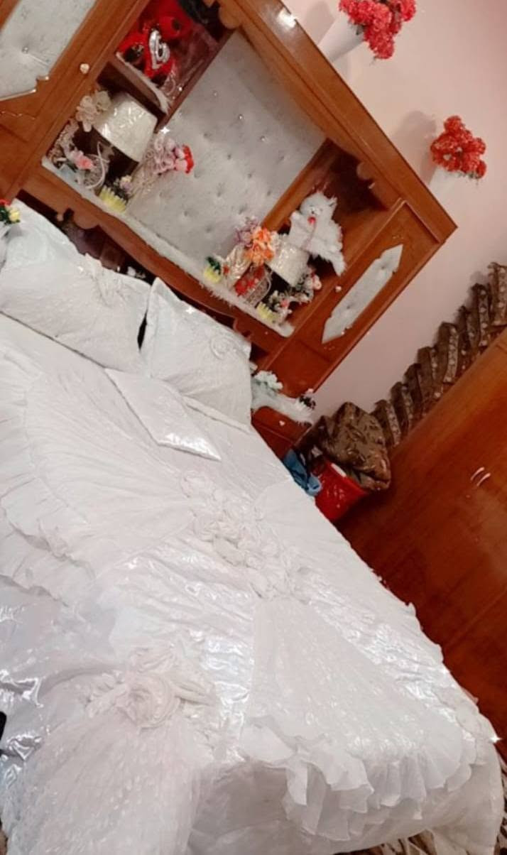 غرفه خشاب البيع التفاصيل الغرفه مكونه من 6 قطع
مكلف بل نشر هاذ رقم صاحب القرفه ***********
