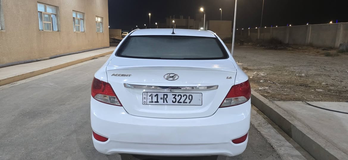 البيع اكسنت 2015 مكينه 1600 واسط
***********
