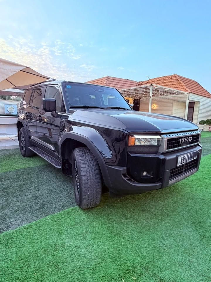 🚘 للبيع | تويوتا برادو R2 موديل 2024 – وكالة ساز
✨ سيارة بحالة الوكالة، ممشى 42 ألف كم فقط.
🔹مغلفة السيارة بالكامل PPF ضمان
🔹 محرك 2.4 لتر تيربو (4 سلندر)
🔹 قوة 267 حصان وعزم 430 نيوتن.متر
🔹 قير أوتوماتيك 8 سرعات
🔹 دفع رباعي (4×4)
🔹 7 مقاعد
🔹 شاشة وسطية 12.3 إنج
🔹 Apple CarPlay وAndroid Auto
🔹 كاميرات وحساسات
🔹 تشغيل بصمة
🔹بصمة ابواب 
🔹انارة عند الاقتراب
🔹 مقاعد جلد كهربائية
🔹تبريد تدفئة كشنات
🔹ثلاجة وسطية
🔹جنطة كهرباء
🔹 مكيف أوتوماتيك مزدوج
🔹 فتحة سقف 
🔹 أنظمة أمان Toyota Safety Sense

للاستفسار 
***********
