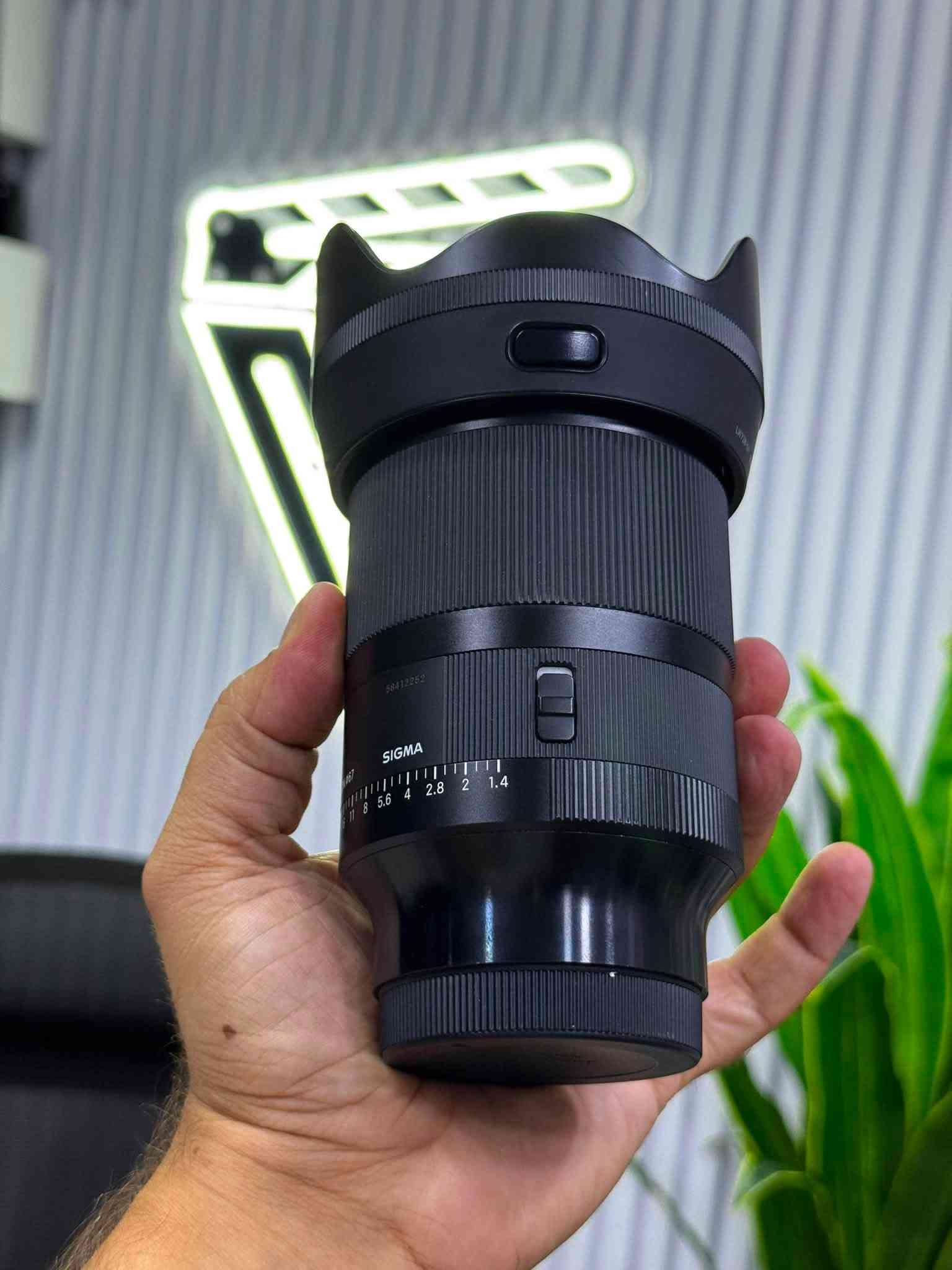 #daste_dw_مستعمل
———————————
#sigma lens 35mm F1.4 DG DN
Clean 95%
For sony
