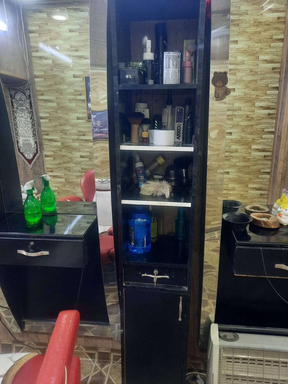 ٧السلام عليكم كرسي نظيف جاهز شغال  باترينات مري عدد ٢ سعر مناسب مكان بغداد للإستفسار ٠٧٢٣٢٨٣٤٥٩
