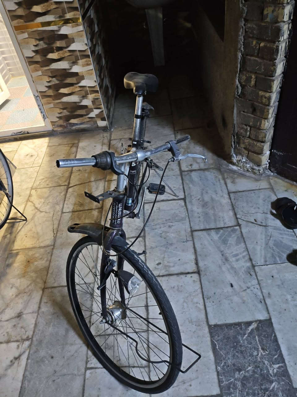🚲 للبيع باسكل C700 ياباني أصلي مال باله 🇯🇵

باسكل C700 مرتب ونظيف، استخدام شخصي وحالته زينة، جاهز للاستخدام وما يحتاج شي.

• قياس 26
• فرامل أمامية وخلفية
• تبديلات شغالة
• تواير بحالة زينة

السعر: [85الف]
قابل للتفاوض للجاد فقط.

📍 المكان: [الحريه]
📩 الرقم *********** 
واتساب فقط.
