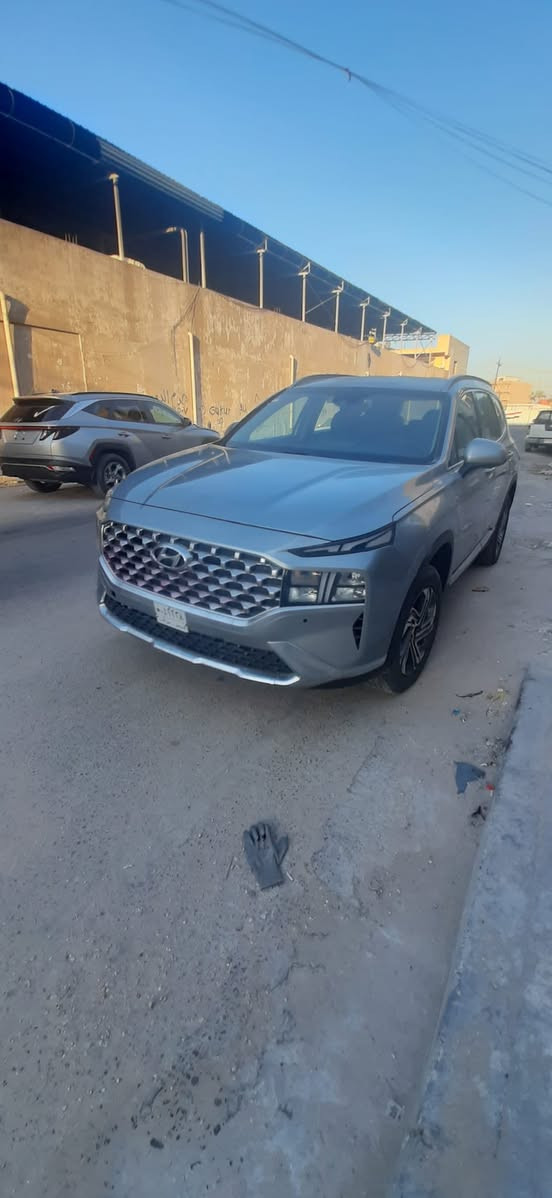 البيع نقد او بالتقسيط 
سنتافيا ٢٠٢٢ مبدل جاملغ وبنيد ماشيه ٦٠٠٠ بصمع هندبريك دكمه كير دكم  كير شفتات بالستيرن يدوي كراسي كهرباء للاتصال *********** ارجو الاتصالواتساب سيم كارت السعر ١٩٠ ورقه مرقم بغداد باسمي
