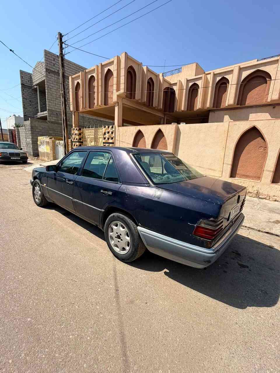 لأهل المرسيدس وأهل الذوق ❤️
سيارة جاهزة وتمشي، بيها محرك محور 3000 تحتاج شوية اهتمام وترتيب حتى ترجع بأحلى صورة وتاخذ حقها.

السيارة تفيد اللي يحب يعمر ويرتب المرسيدس على مزاجه، لأن أساسها موجود وتستاهل الشغل عليها.

🚘 موديل 1994
⚙️ محرك محور 3000
🔧 قابلة للتعمير والترتيب
📋 الفحص على المشتري
سنويه ب اسمي تحويل ثاني يوم 

💰 السعر 32 ورقه وبيهه مجال للطيبين 

مكاني ديالى شهربان *********** اتصل وبيك خير وادلل
