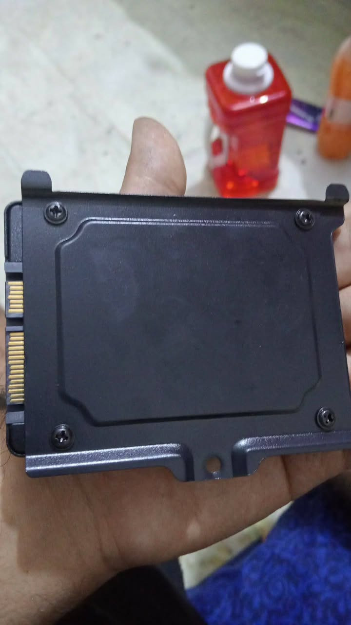 السلام عليكم هارد ssd نص تيرا للبيع انطوني سعره ماعرف أسعارهن مكاني بغداد المشتل ***********
