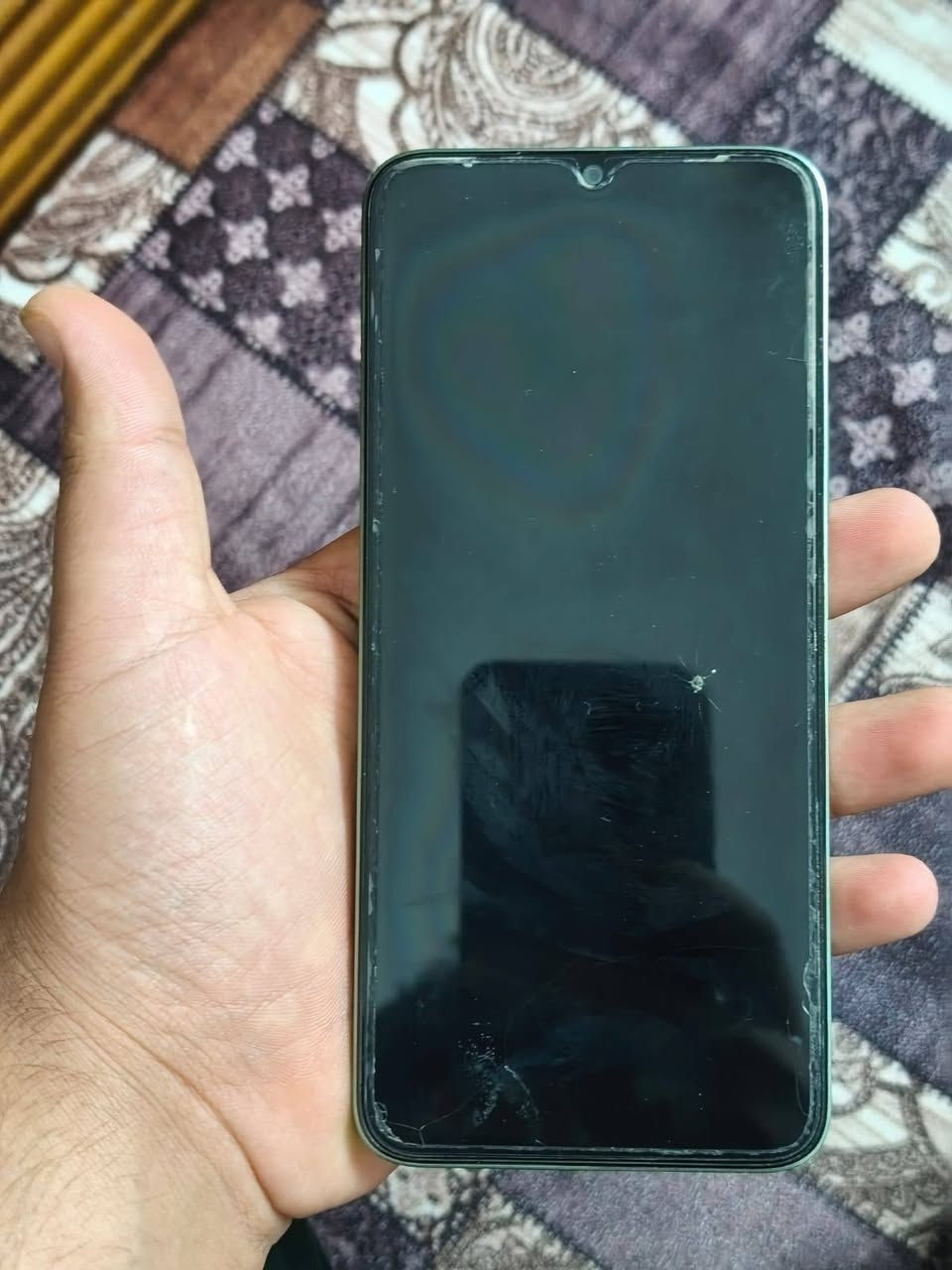 السلام عليكم مبايل هونرx6b للبيع
جهاز مستخدم ملحقاته كيبل وكورتونه كله نضيف ذاكره256 رام6 سعر 130بي مجال قليل التصال ع رقرم او واتساب ***********
