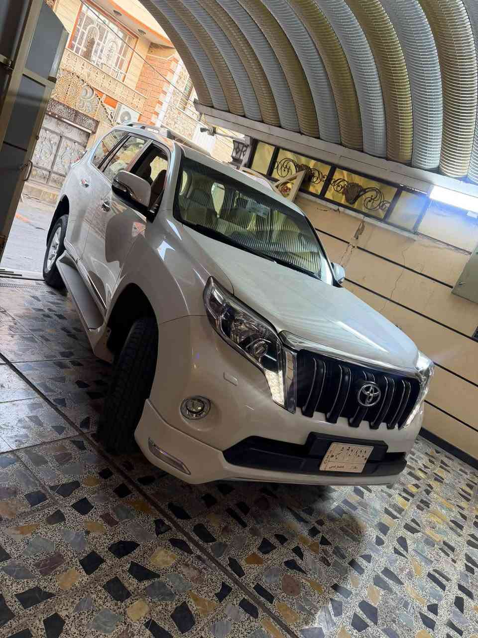برادو • ٢٠١٧ • ماشي ٨٣٠٠٠