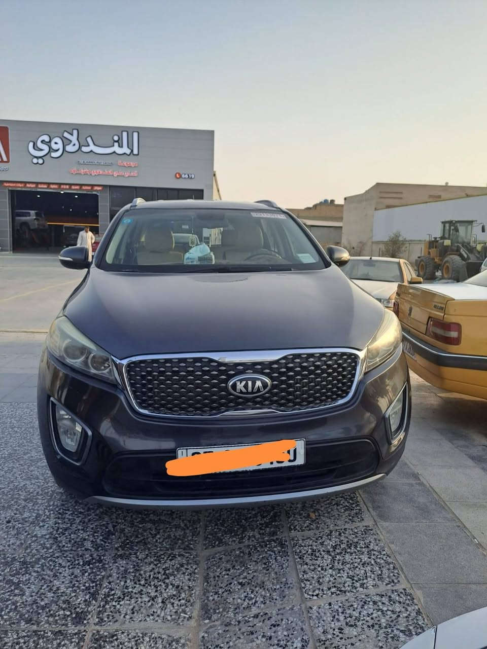 سورنتو 2016 وارد امريكي
ضربتهه جاملغ وبنيد فقط

مكينتهه 2400 4 سلندر
سونار بالصور 

مكاني ناصريه مركز

*********** ناصرية, ذي قار

