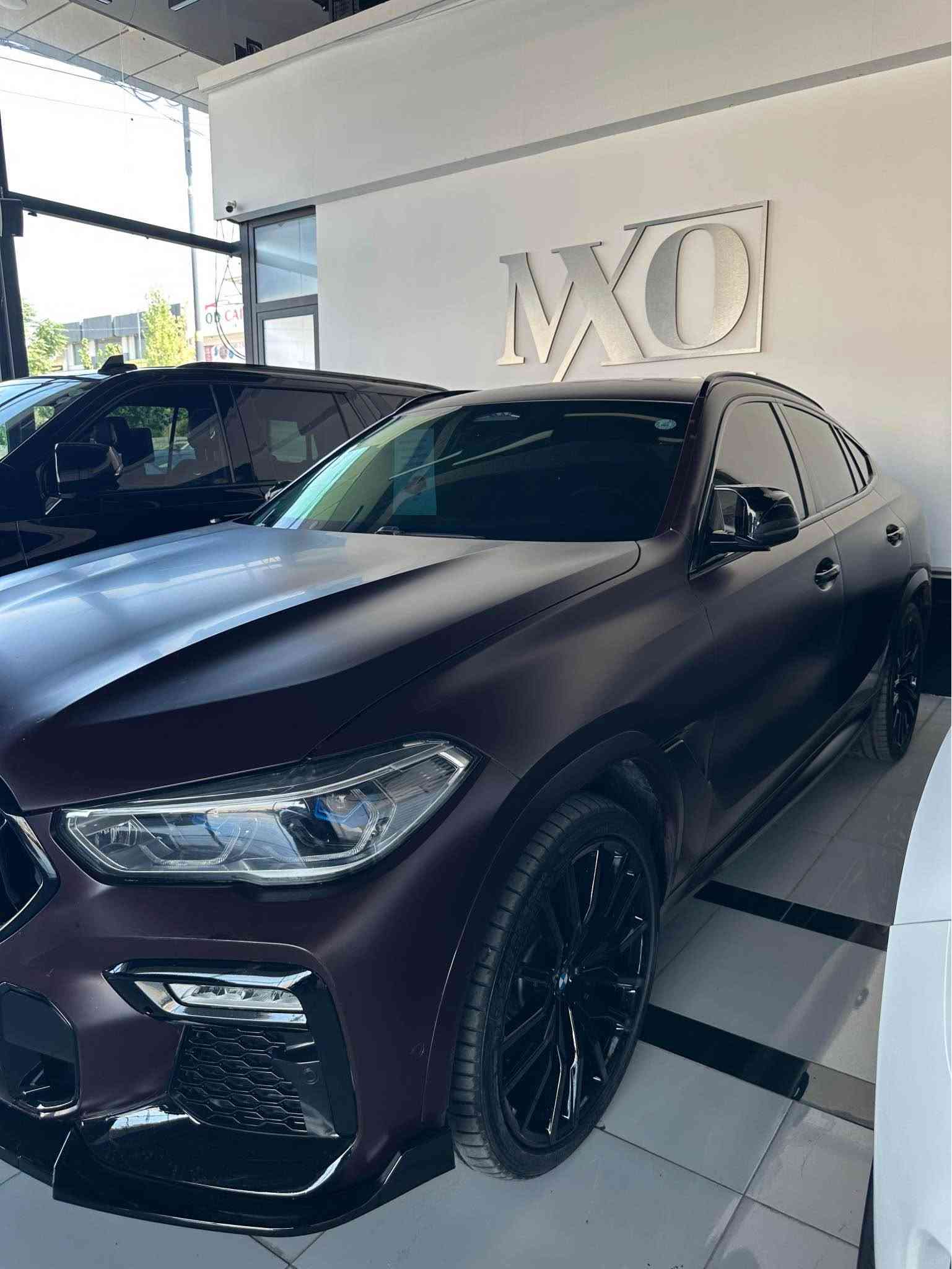 bmw x6 m50i x-drive 2021 al-uroush
فول مواصفات ٨ بستنه بانزين شركة العروش كلين تايتل سياره باقژه ٦٠ هزار مايلا ريڤه جوي كامل ppf matteكريه سياره كامل شرت كير مكينه تحويل هه مي شه رتن 
رقم: ***********
عربي:

فول مواصفات ٨ سلندر بنزين شركة العروش كلين تايتل سيارة نظيفة ماشية ٦٠ ألف ميل مغلفة بالكامل PPF matte سيارة كاملة بشرط القير والمحرك والتحويل كلشي بشرط.
رقم: *********** دهوك, العراق

