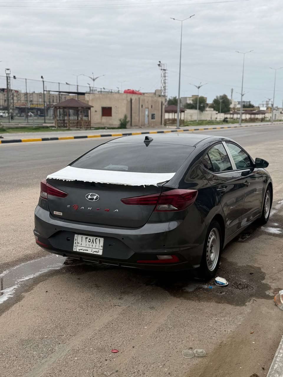 السلام عليكم النتره مديل 20امريكي حادث جاملق خلفي وبيها صفحه الصدر كلير من امريكا سياره معوقين كير مكينه تبريد ثلج خير من الله سياره  حلوه وتريد لويل كب موجود تريد رنك عادي وترايك وين ماتريد ترهم مراوس عنواني بصره السعر 110 وبيها مجال *********** البصرة, العراق
