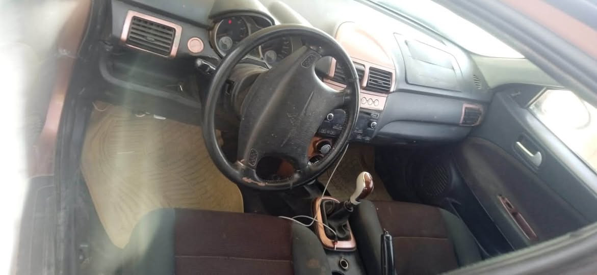 براتون البيع السياره خير من الله محرك كير كفاله السياره معمرها على ايدي واستخدام مال بيت يعني ما متعوبه ترايك وين ما يعجبك رقم اربيل دولي تحويل ثاني يوم احولك سنويه لل 2030 سياره جاهزه من كلشي بس تبريد ما شاده حادثها قديم باب وجاملق وبيها سونار السياره 

معروضه ب ٣٨ وبيها مجال 

ملاحضة : اريد ابيعها محتاج فلوس السياره  مثل الساعه 
متواجد عل فيس 
وهاذه الرقمي : ***********
