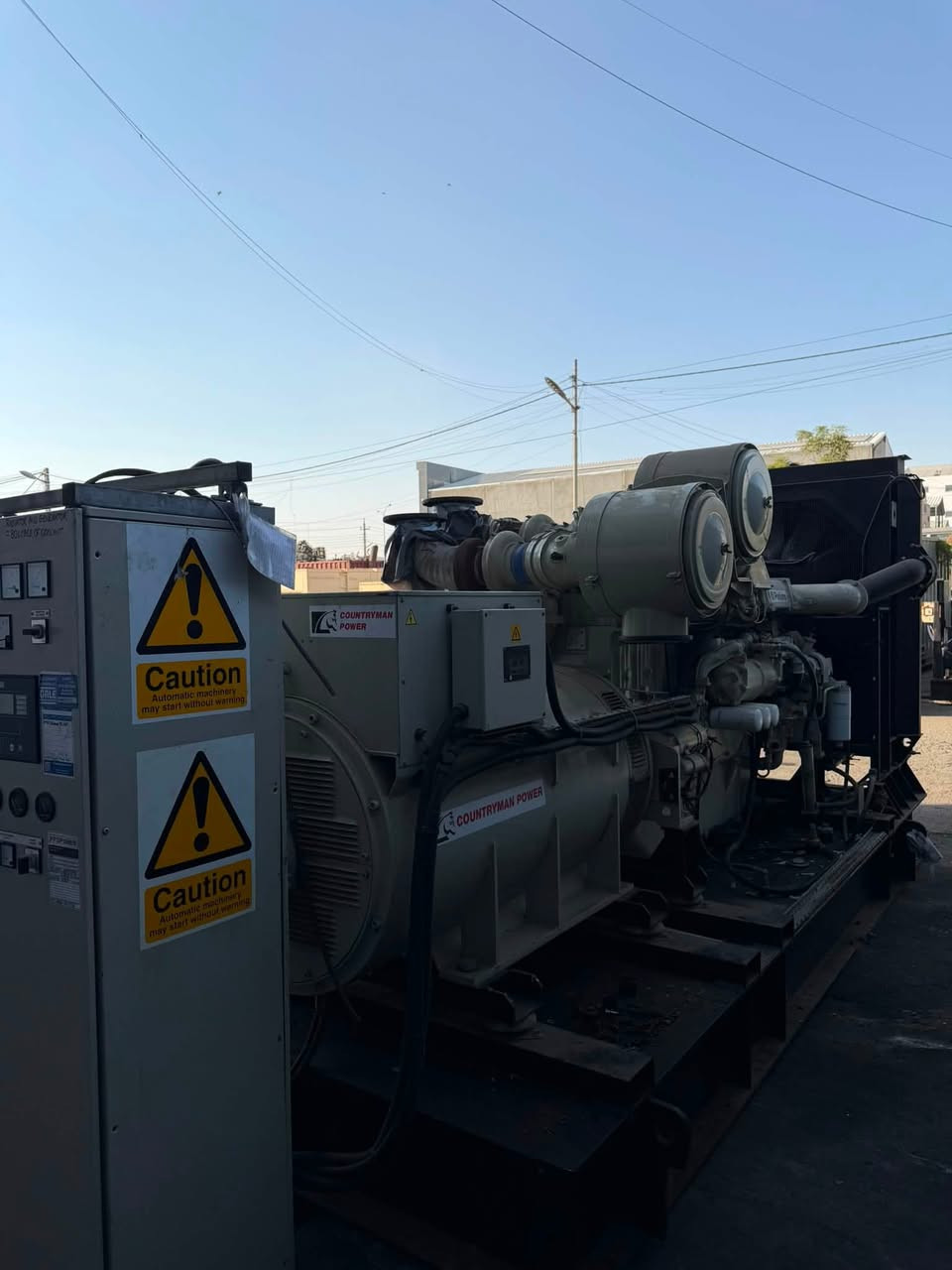 Perkins 4008
1150KVA
500 hours 
***********
***********
***********
