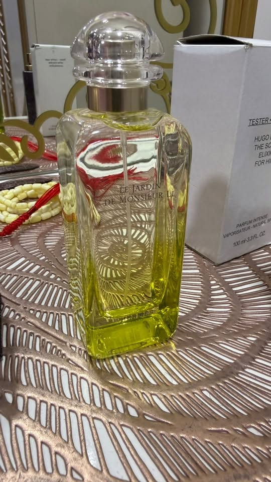 للبيع ٣ عطور اصلية ضمان تجي تاخذهم من البيت
بوس ذا سينت الكسير تيستر مستخدم ٣ مل / ١٠٠ الف 

هيرمس لي جاردين بدون علبة ممستخدم / ٨٥ الف 

سكاندل انتينس مستخدم رشات بدون علبه / ١٢٠ الف

بغداد البياع ***********
