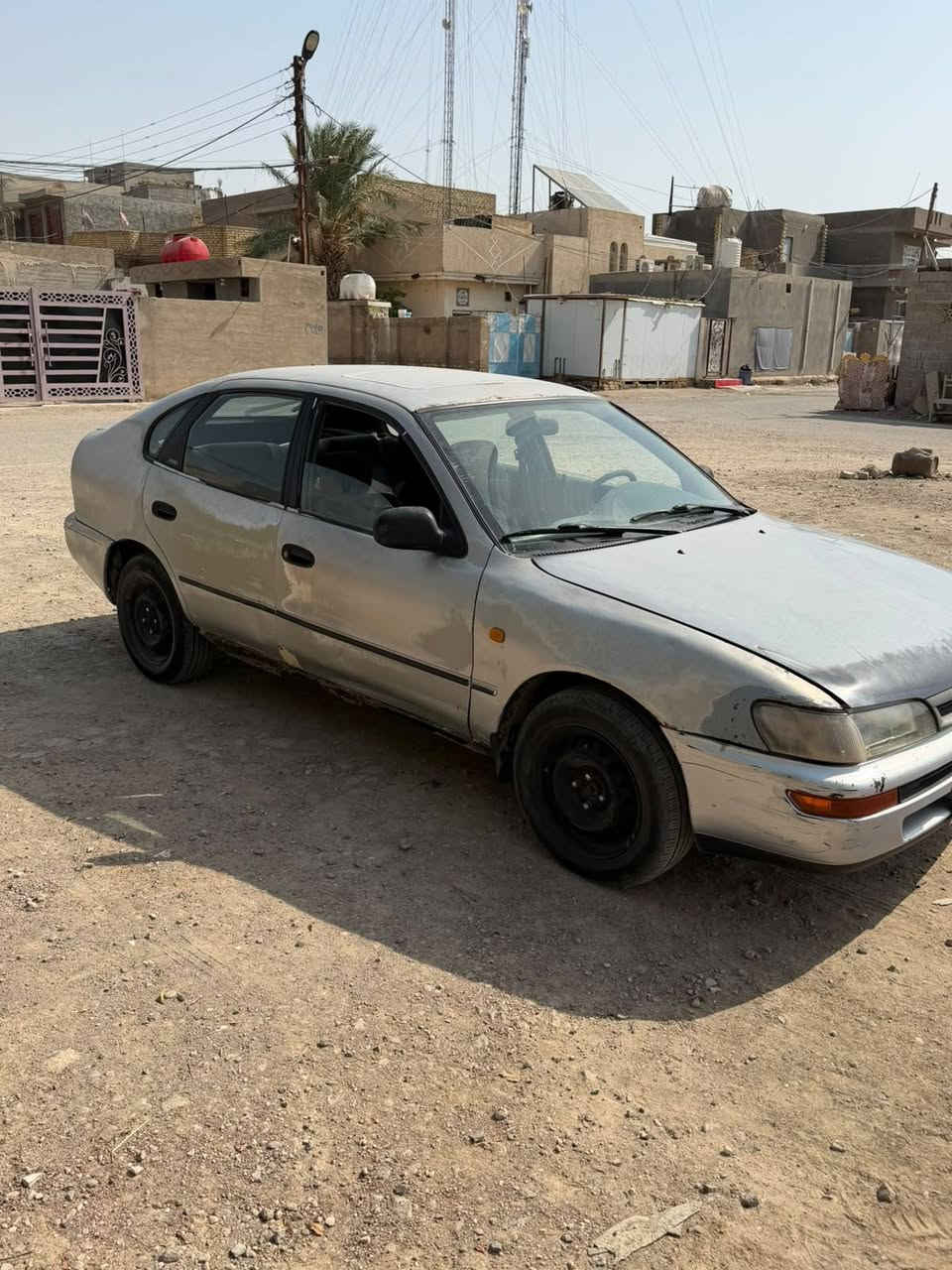 السلام عليكم
كورلا موديل: 1993
كير ومحرك بلادي  السيارة بلادية  ومال بيت
رقم بغداد  شرط التحويل والغرامة
المكان كوت دجيلي
الهاتف:***********
السعر:30 وبيها مجال
اخوان مكلف بلنشر صاحب السياره رقمه موجود حمودي الأنيق وهاذه حسابه
