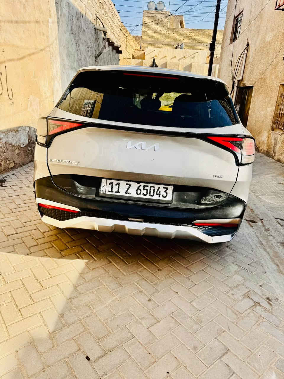 سبورتج هايبرد محرك 1600 تيربو
حادث خلفي بدون ايرباك مواصفات نص  
محرك مفتوح للبيع امر مراوس موديل اقل 
مكانها بغداد المعامل 
السعر 165 وبيهه مجال 
***********
