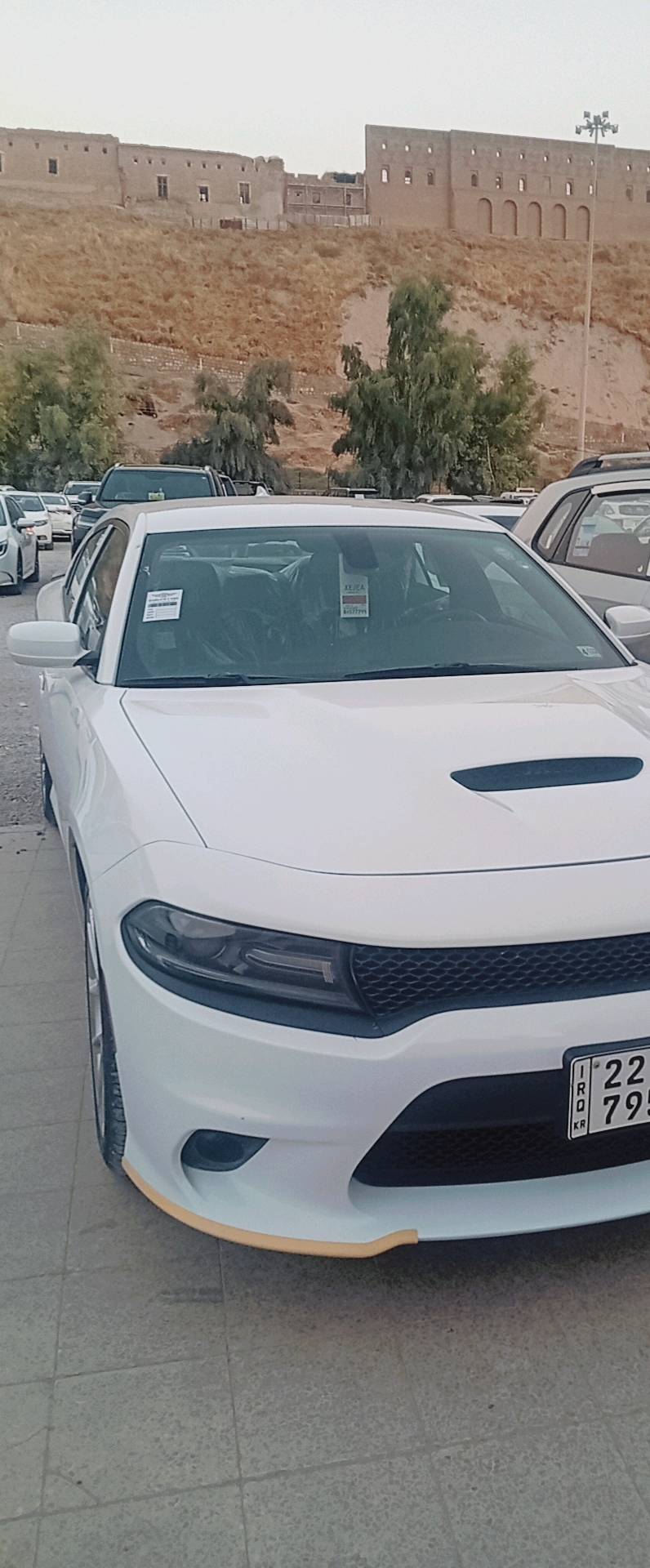 السلام عليكم سعر ٢٢٥$
جارجر جيتي ٢١ فول عدا الفتحه امريكي 
كلشي متوفر تحويل ثاني يوم 
كلشي موجود بالصور 
بجم كبس 
جاملغ امامي وخلفي وتكمه فقط رش كلير
