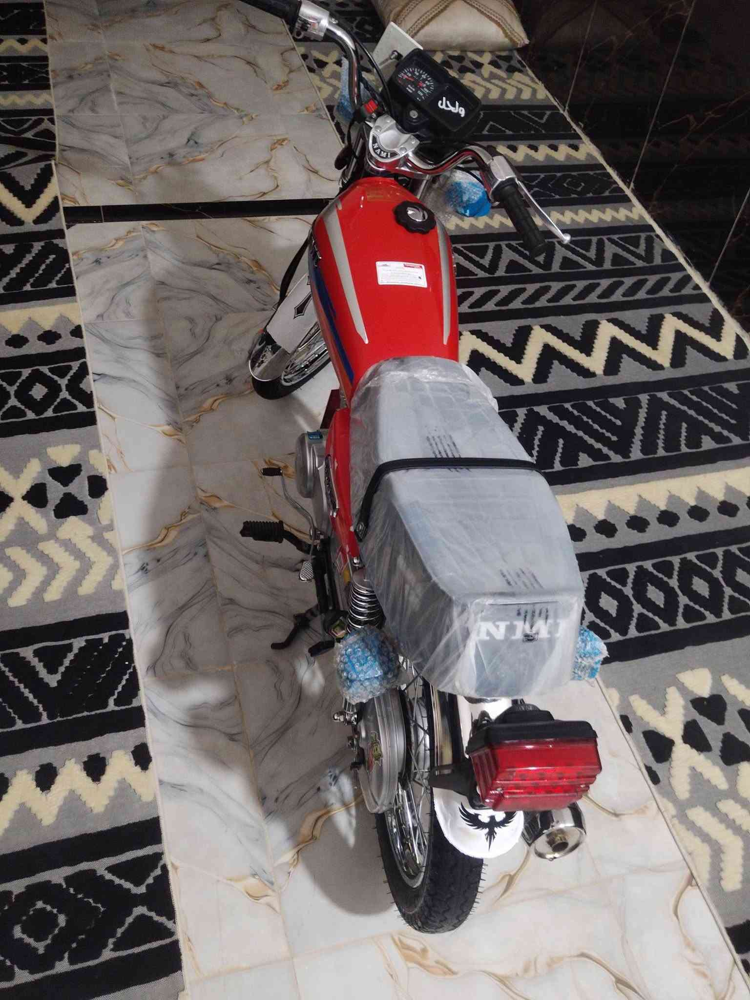 السلا عليكم شباب دراجه البيع مكفوله كفاله عامه من تفيلس المكان المجر  هاذ رقمي واتصل وتدلل ***********
