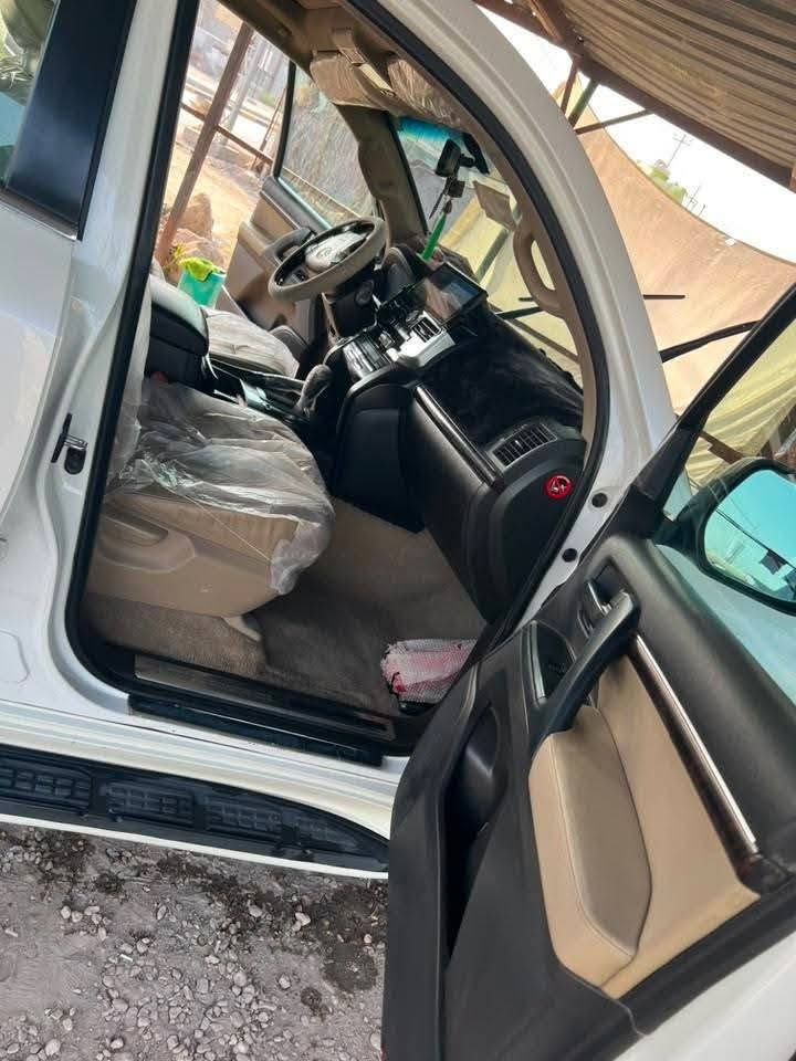 لاند كروز  مو ديل ٢٠٠٨
فول مواصفات 
مكفوله كفاله عامه 
لون ابيض 
بسمي 
رقم انكليزيي
عنوان بابل ***********
كامره 
حسسات
أماميه خلفيه 
محدث دعاميات فقط
كفاله عامه من صبق وحوادث وتبديل
@
