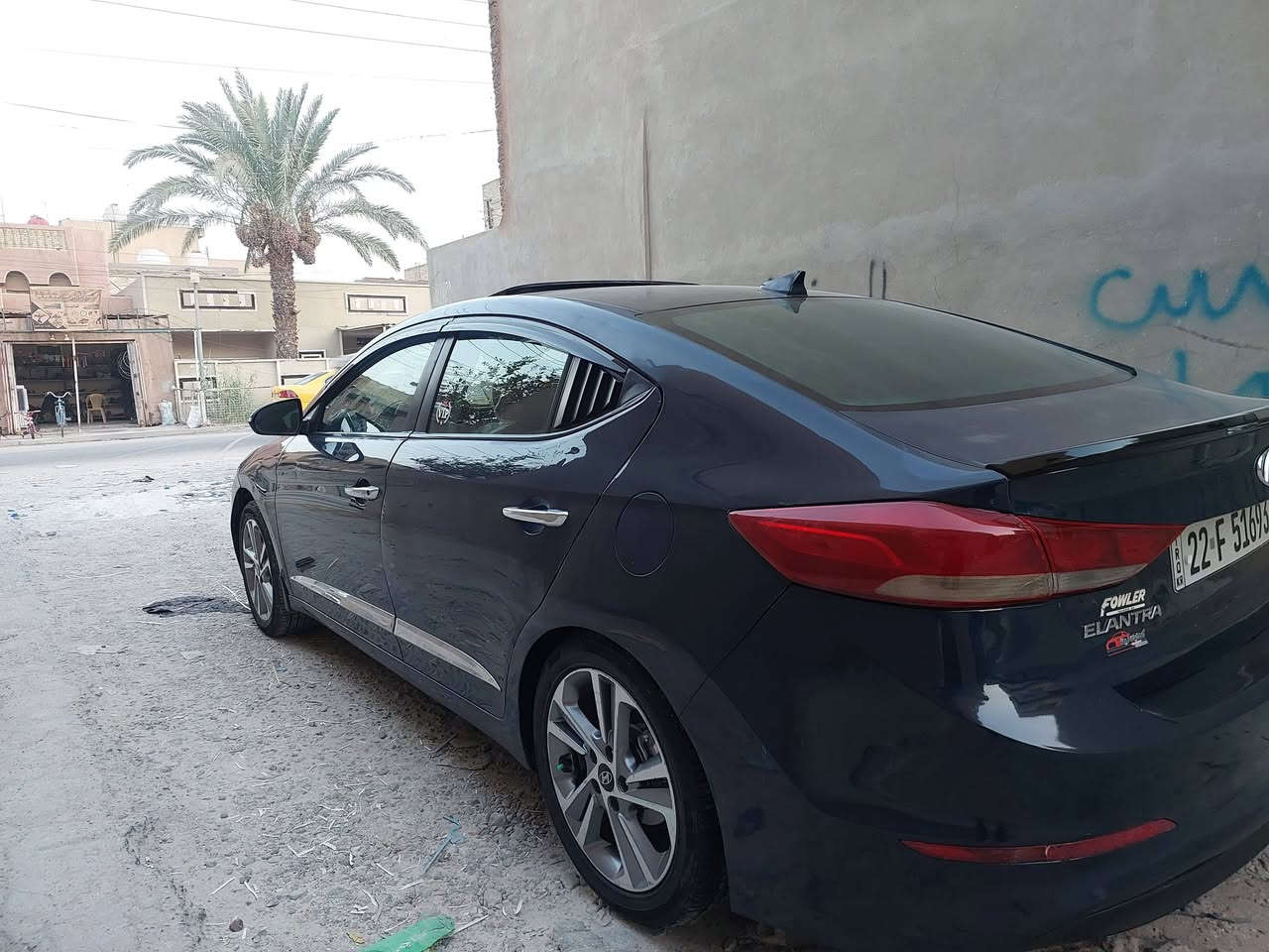 النترا 2017 وارد حادثها حافة البنيد
ماشيه 104 بدون اي دواخل
اربيل رقم الجديد
السياره فووول موصفات اعلى فئه
باسمي
السياره كلش نظيفه
محرك 2000 دوش جديده مال حاويه بعدها بل الضمان
كير بلاد اي تي
فتحه سلايد.. 
بصمه.. 
تبريد بيانو شاشه.. 
ويل كب.. 
اشاير مري.. 
تدفئه بل الكشن.. 
شاشه وكامره.. خلفيه
تبريد ثلج ويه السويج
السياره فوول وجاهزه مبيه اي نقص
السعر ب 98 وبيه مجال
بيه صبغ بنيد وجوه قبغ البانزين
مكاني بغداد الكرخ شهداء البياع
***********... 
الشراي يتصل وبل الخدمه
