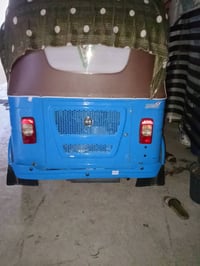 شباب تكتك لبيع مديل 22  تكتك كفاله وهذه رقمي 07724196455