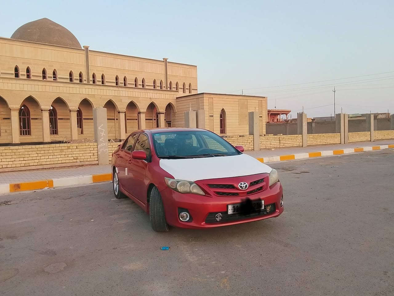 السلام عليكم
كورلا 2013 وارد كندي مواصفات S
رقم بغداد دولي بإسمي
محرك وكير شرط
لون مشمشي 
تبريد تدفئة 
تخم تايرات جديد
حادتها بالخارج بنيد و جاملغ بدون دواخل  ماشية 134 
سيارة كاملة مكملة مال بيت
المكان صلاح الدين بيجي 
للاستفسار ***********
