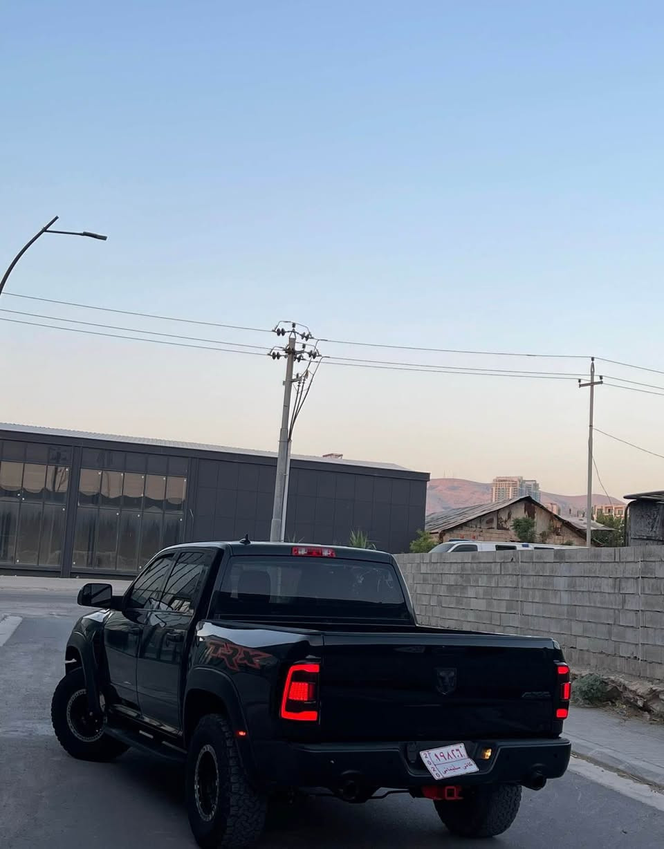 🔄 گۆڕینەوە - فرۆشتن

🚘 رام کلاسیک گۆڕاو بە TRX

✨ سەیارەکە نموونەی جوانی و پاکییە
🎨 بۆیاخەکە جوانە، ٥ پارچەی کراوە بۆیاخ
🔧 ٦ بستۆنی ئاسایی
⛽ کامڵ مەسرەف
📅 ٣ مانگ کاتی لەگەڵە
⚙️ گیر و مەکینە بەشەرت
🛣️ تەنها ٣٠ کیلۆمەتر ماوەی ڕۆشتن

📍 ناونیشان: سلێمانی
📞 ژمارە: *********** السليمانية, العراق
