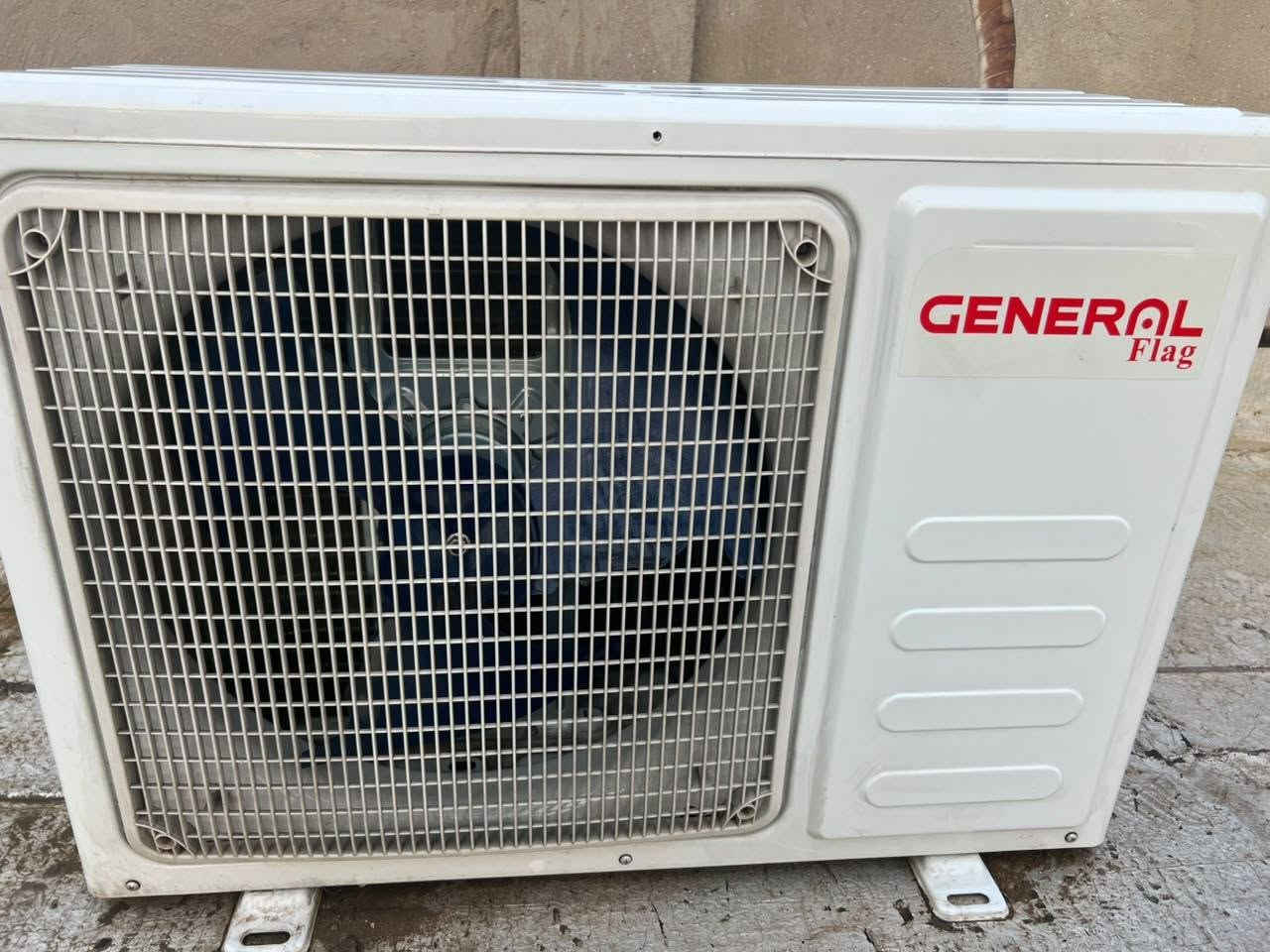 سلام عليكم سبلت طنين هواء ثلج للبيع مستخدم 8اشهر  ماخذه ب 650 ب قسط رايدة 350 وبي مجال 
سبب البيع تنقل الئ غير مكان مكاني بغداد شارع حيفا 
***********

