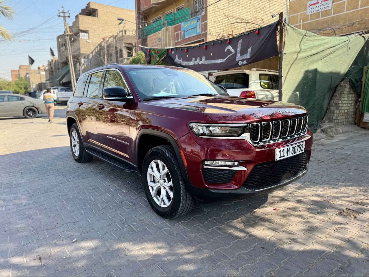 السلام عليكم جيب 2022

السعر 270 ورقه وبيهة مجال 

5راكب المرغوب الشكل الجديد 

 السياره بيهة قطعة البنيد فقط بدون ايرباك 

محرك 3600 سته سلندر سياره جديده على وضع الشركه 

السياره بيهة قطعة البنيد فقط

السيارة   فول مواصفات  

ماشيه 39 ميل

المواصفات

بصمه تشغيل

شاشه كار بلي

كامرة دوار

حساسات امامية وخلفية

 

تدفئة وتكييف المقاعد

كشنات كهرباء نفخ

رادار مانع تصادم

رادار نقطه عمياء

رادار تحديد مسار

تشغيل عن بعد 

دفع رباعي

مثبت سرعة مع قيادة الية

صندوق كهربائي 

ثلاث نقاط تكييف

اضوية وكشافات ليد

اندرويد اوتو وكار بلي 

نافيكيشن 

مرايات كهربائية 

وهواي مواصفات بيها 

مكانها بغداد 

السيارة رقم بغداد الجديد مكاني بغداد 

  

*********** ‏ St Andrew, Surrey
