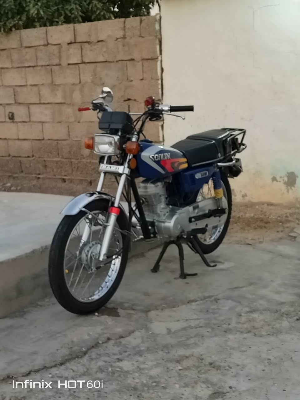 السلام عليكم دراجه موديل 2025 للبيع اوراق كامله مكاني واسط الصويره السعر 750 رقم ***********

