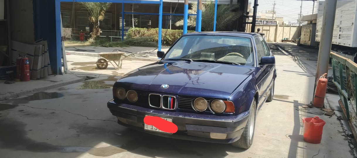 للمروس فقط سيارة احدث مكان السيارة بغداد ***********
