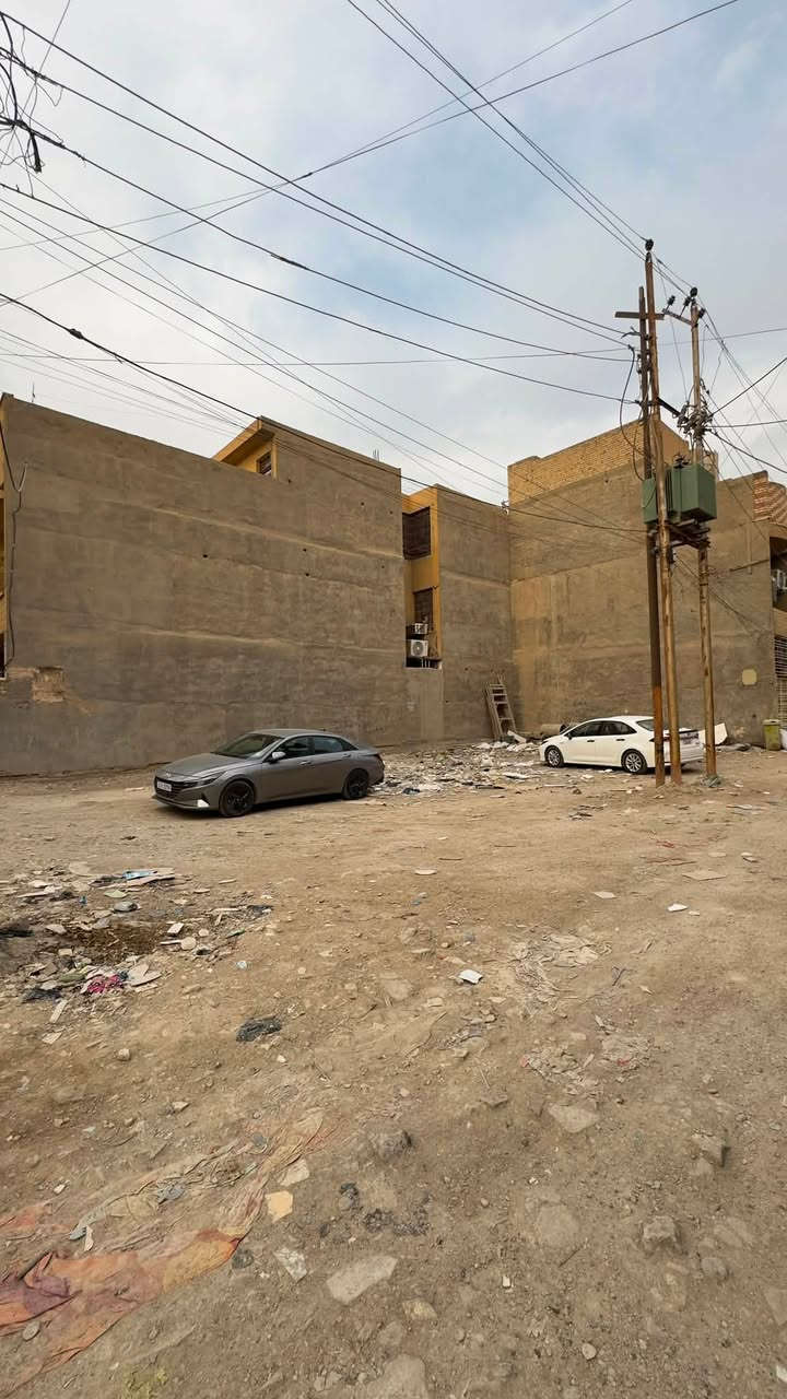 سلام عليكم
للبيع قطعة ارض مساحه 200 متر في السده قبل اول صعده على ايدك ليسره لشارع مال مطعم لجوعان تقطيع حسب لطلب ١٠٠ متر ١٠*١٠ او ٥٠ متر ٥*١٠ 
للاستفسار اكثر اتصال برقم ***********
